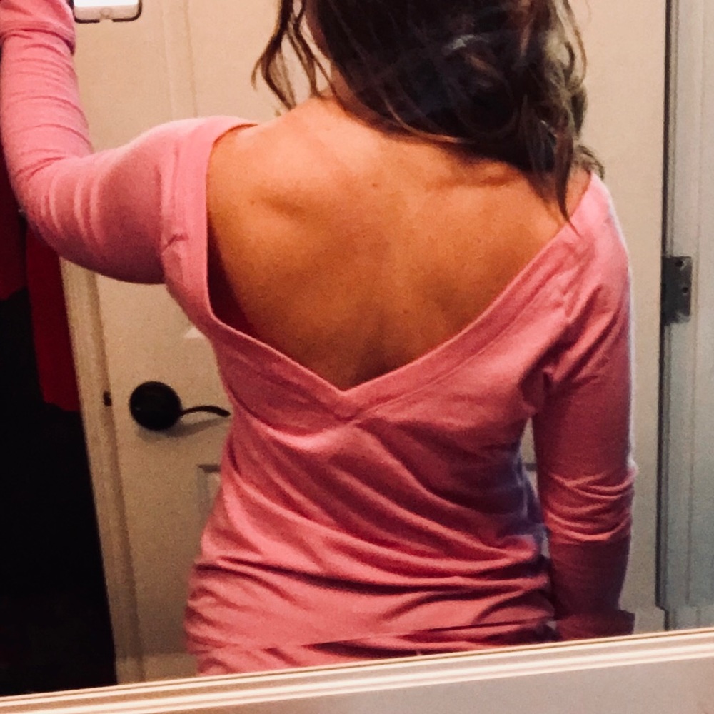 NWOT Reebok Backless/Off the Shoulder Sweatshirt